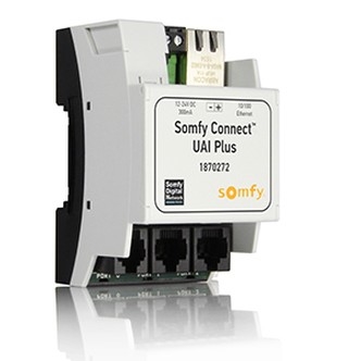 Somfy Connect ユニバーサル オートメーション インターフェイス （UAI） Plus の左斜め正面画像