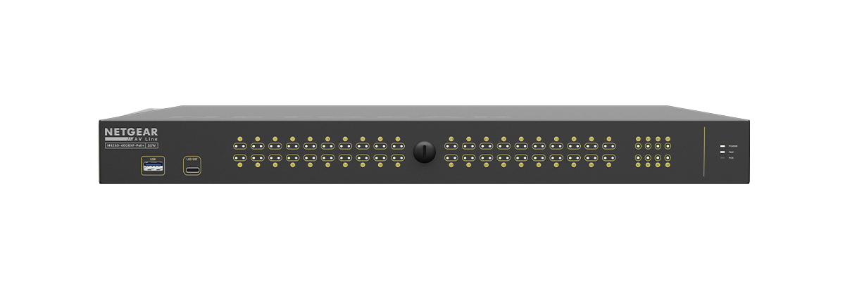 Q-SYS NS40-960+ ネットワークスイッチ （フロント）